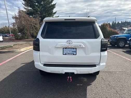 2021 Toyota 4Runner SR5