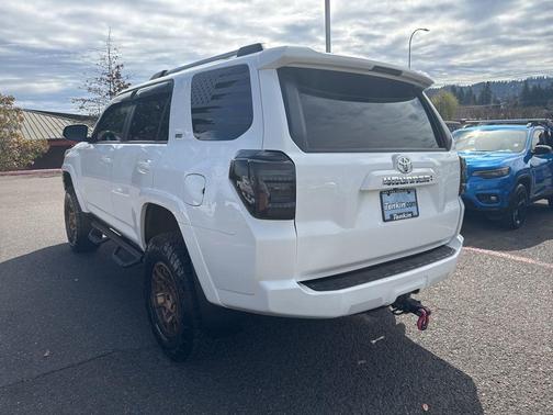2021 Toyota 4Runner SR5