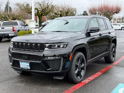 Diamond Black 2026 Jeep Grand Cherokee Limited
