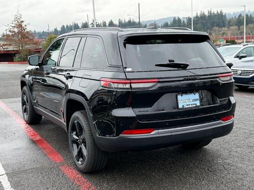 Diamond Black 2026 Jeep Grand Cherokee Limited
