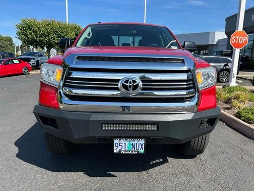2016 Toyota Tundra SR5