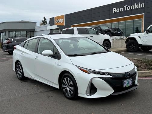 2021 Toyota Prius Prime XLE