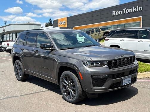 Metallic 2026 Jeep Grand Cherokee Limited