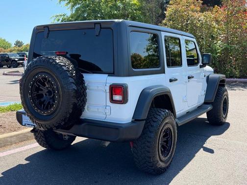 Bright White Clearcoat 2020 Jeep Wrangler Unlimited Sport