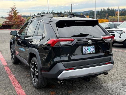 2019 Toyota RAV4 Adventure
