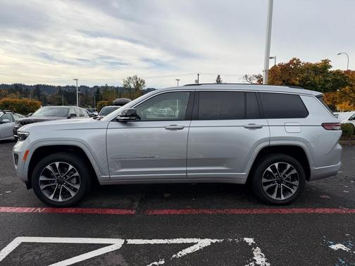 2023 Jeep Grand Cherokee L Overland