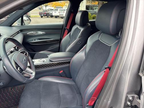 2022 Genesis GV70 3.5T Sport