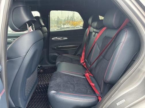 2022 Genesis GV70 3.5T Sport