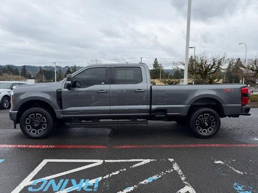 Carbonized Gray Metallic 2024 Ford F-350 Lariat Super Duty