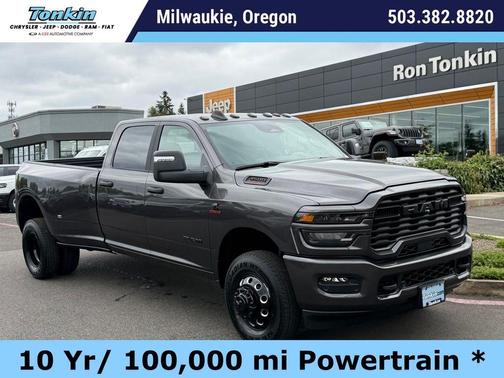 Granite Crystal Clearcoat Metallic 2026 RAM 3500 Big Horn