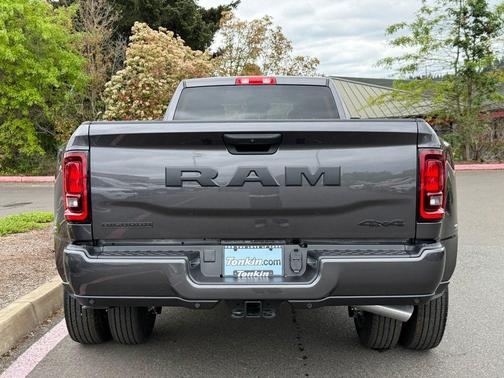 Granite Crystal Clearcoat Metallic 2026 RAM 3500 Big Horn