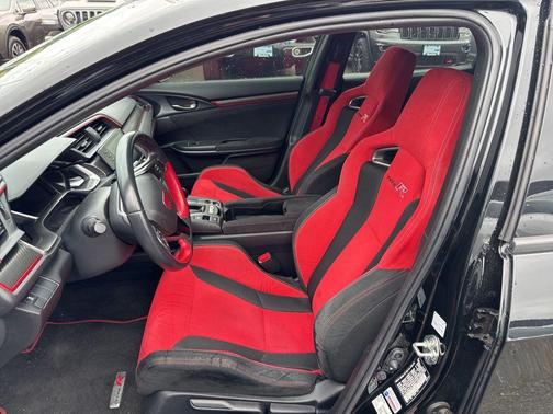 Crystal Black Pearl 2019 Honda Civic Type R Touring