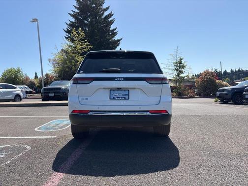 Bright White Clearcoat 2023 Jeep Grand Cherokee 4xe Base