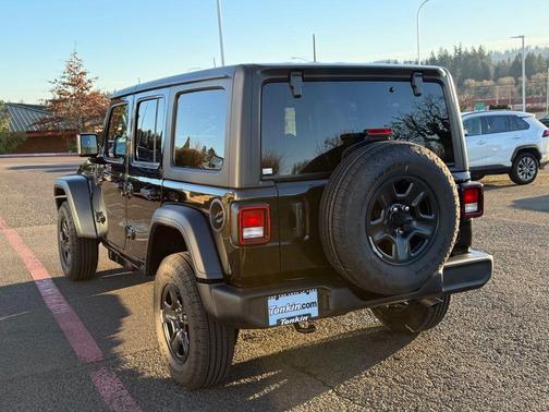 Black Clearcoat 2026 Jeep Wrangler Sport