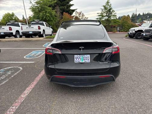 Black 2021 Tesla Model Y Long Range