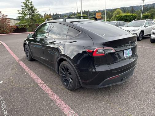 Black 2021 Tesla Model Y Long Range
