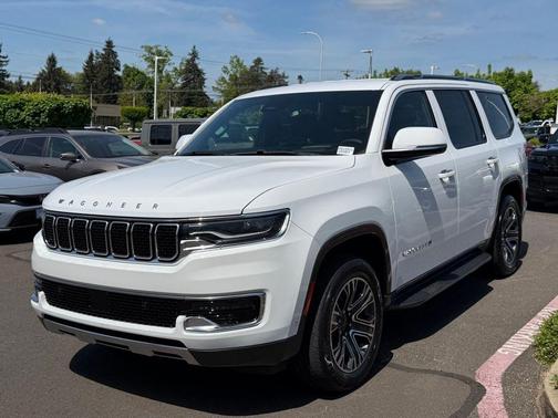 Bright White Clearcoat 2022 Jeep Wagoneer Series III