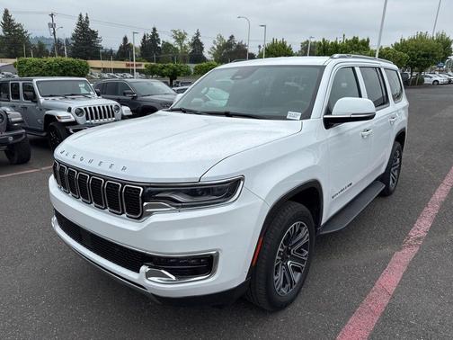 Bright White Clearcoat 2022 Jeep Wagoneer Series III