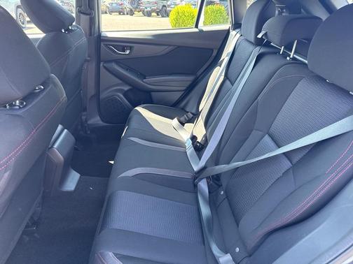 2017 Subaru Impreza 2.0i Sport