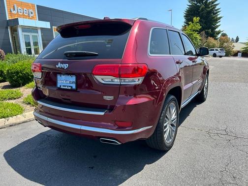 2017 Jeep Grand Cherokee Summit