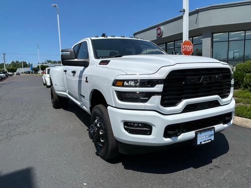 2025 RAM 3500 Big Horn