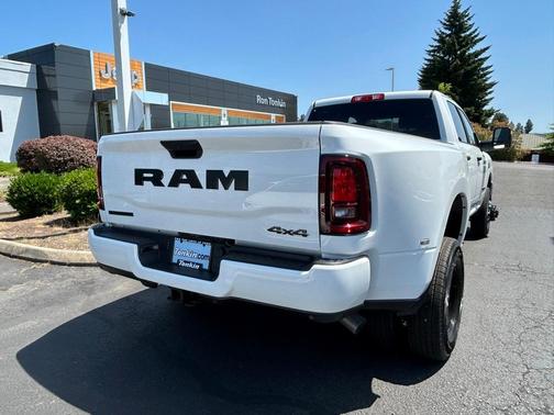 2025 RAM 3500 Big Horn