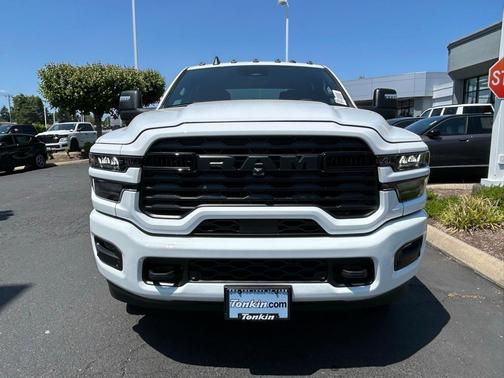 2025 RAM 3500 Big Horn