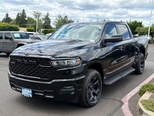 Diamond Black 2026 RAM 1500 Express