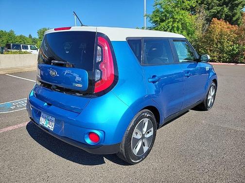 Caribbean Blue 2017 Kia Soul EV Base