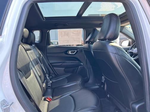 2022 Jeep Compass Altitude