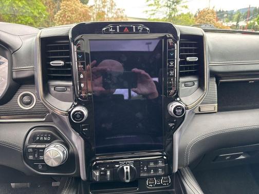 Diamond Black 2021 RAM 1500 Limited