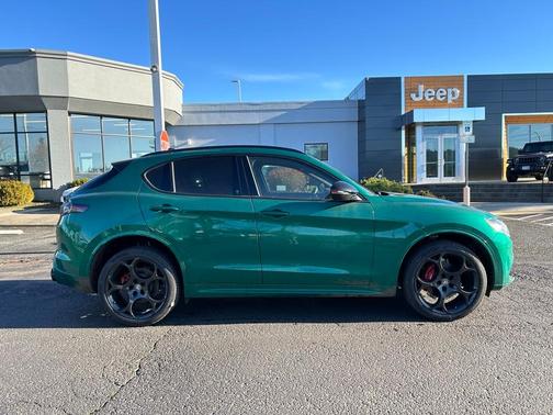 2025 Alfa Romeo Stelvio Special Edition