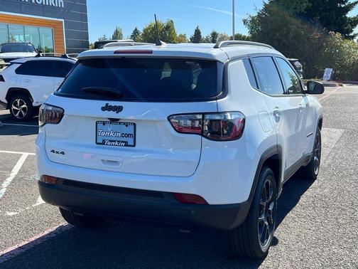 2026 Jeep Compass Latitude