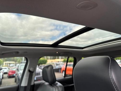 Bright White Clearcoat 2023 Jeep Grand Cherokee 4xe Base