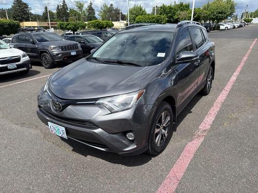 Magnetic Gray Metallic 2018 Toyota RAV4 XLE