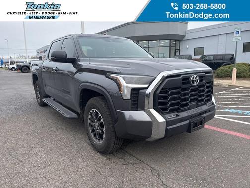 2025 Toyota Tundra SR5