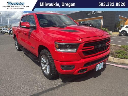 Flame Red Clearcoat 2019 RAM 1500 Rebel