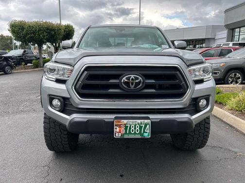 2022 Toyota Tacoma SR5
