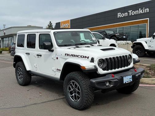 Bright White Clearcoat 2026 Jeep Wrangler Rubicon