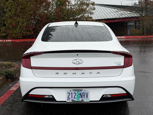 2023 Hyundai SONATA Hybrid Blue