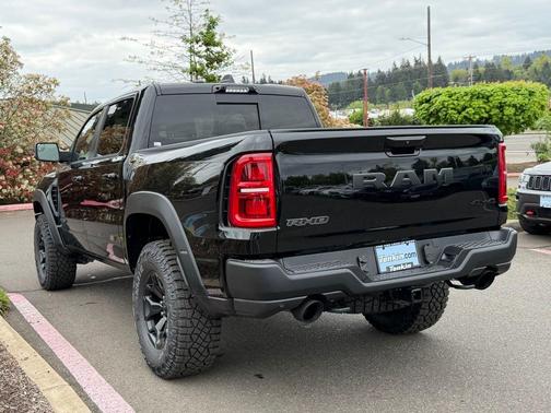 Diamond Black 2026 RAM 1500 RHO