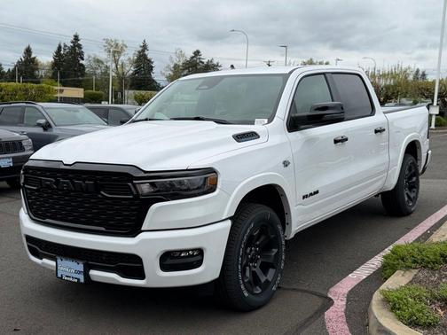 Bright White Clearcoat 2026 RAM 1500 Big Horn/Lone Star