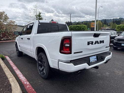 Bright White Clearcoat 2026 RAM 1500 Big Horn/Lone Star