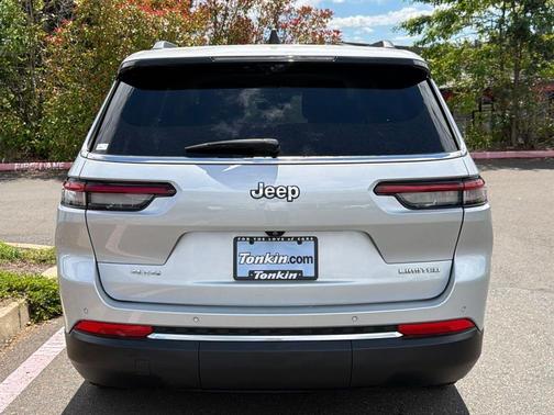 Silver Zynith 2023 Jeep Grand Cherokee L Limited