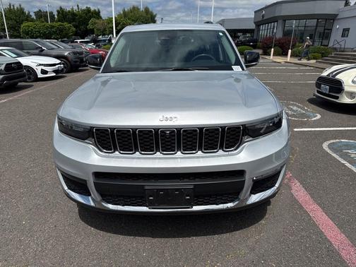 Silver Zynith 2023 Jeep Grand Cherokee L Limited