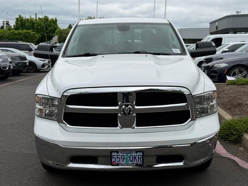 Bright White Clearcoat 2023 RAM 1500 Classic SLT
