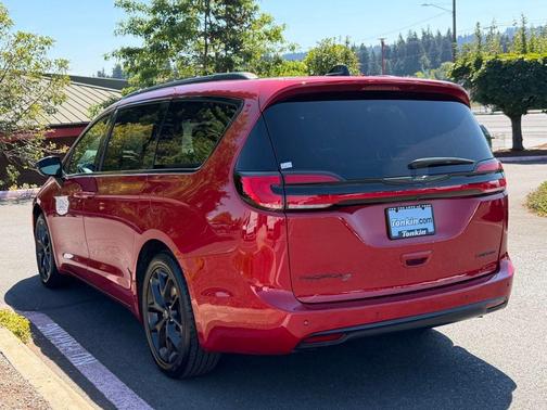 Red 2025 Chrysler Pacifica Limited