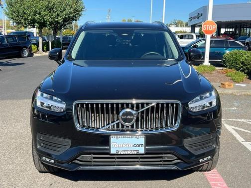 2023 Volvo XC90 B5 Core