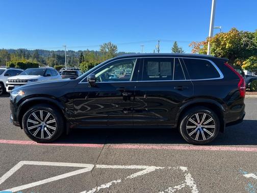 2023 Volvo XC90 B5 Core