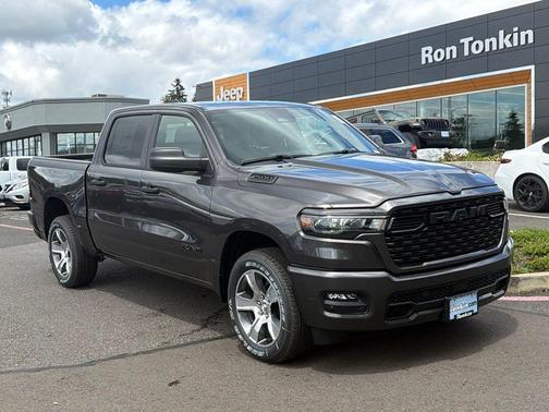 Granite Crystal Clearcoat Metallic 2026 RAM 1500 Express